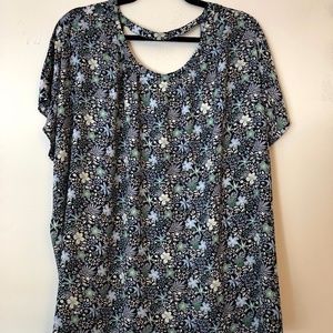 NWT Short Sleeve Loft floral Mixed Media Top